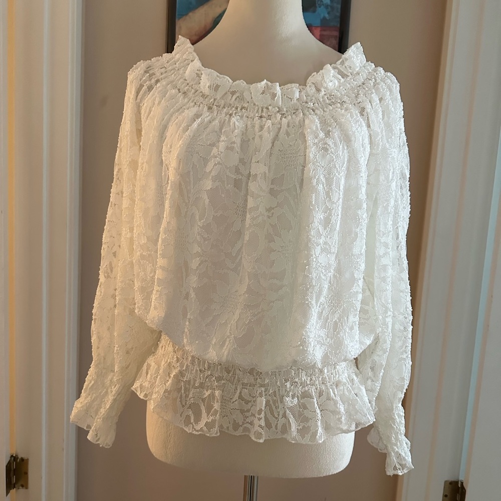 Venus White Lace Off the Shoulder Top